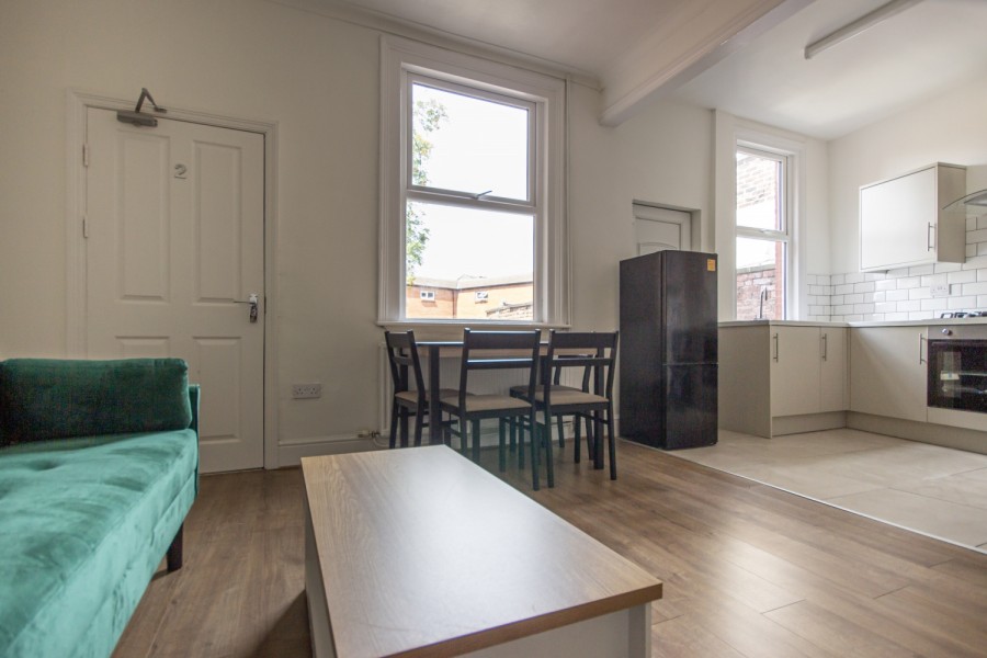 Images for Rm 4 Fairfield Road, Droylsden, Manchester, M43