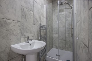 Images for Rm 4 Fairfield Road, Droylsden, Manchester, M43