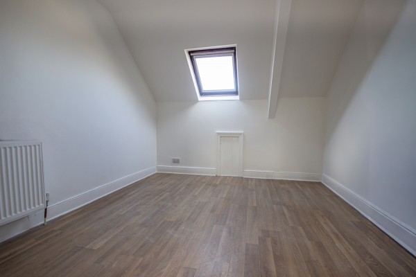 Room 6, Brighton Grove, Newcastle upon Tyne, Tyne and Wear, NE4