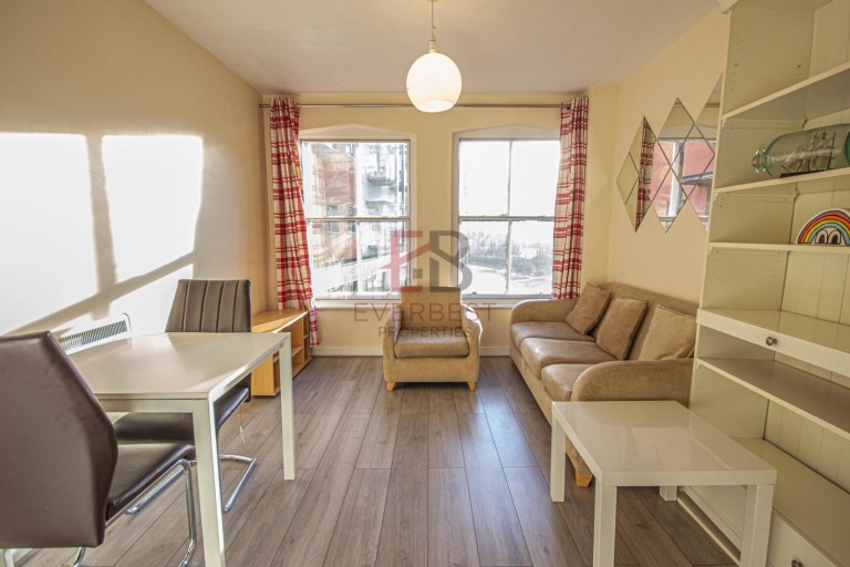 View Full Details for Charltons Bonds, Waterloo Street, Newcastle upon Tyne, Tyne and Wear, NE1